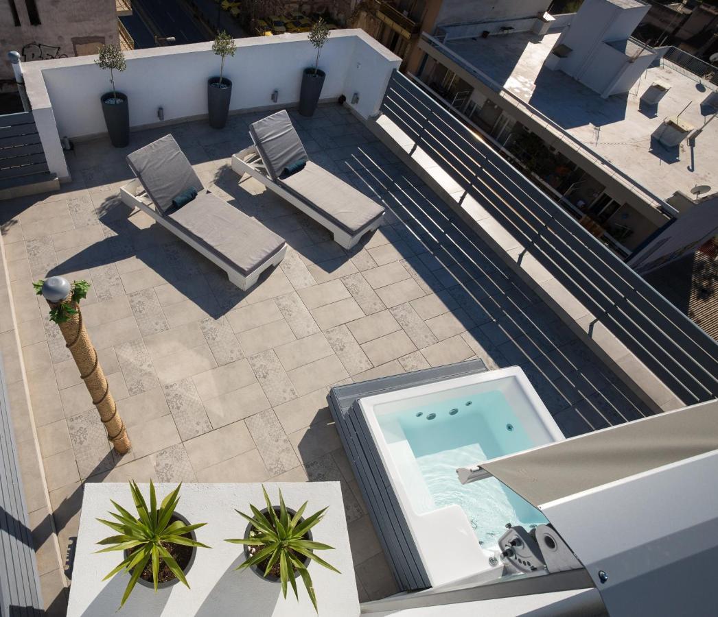 Private Jacuzzi & Acropolis View - The Loft Athén Kültér fotó