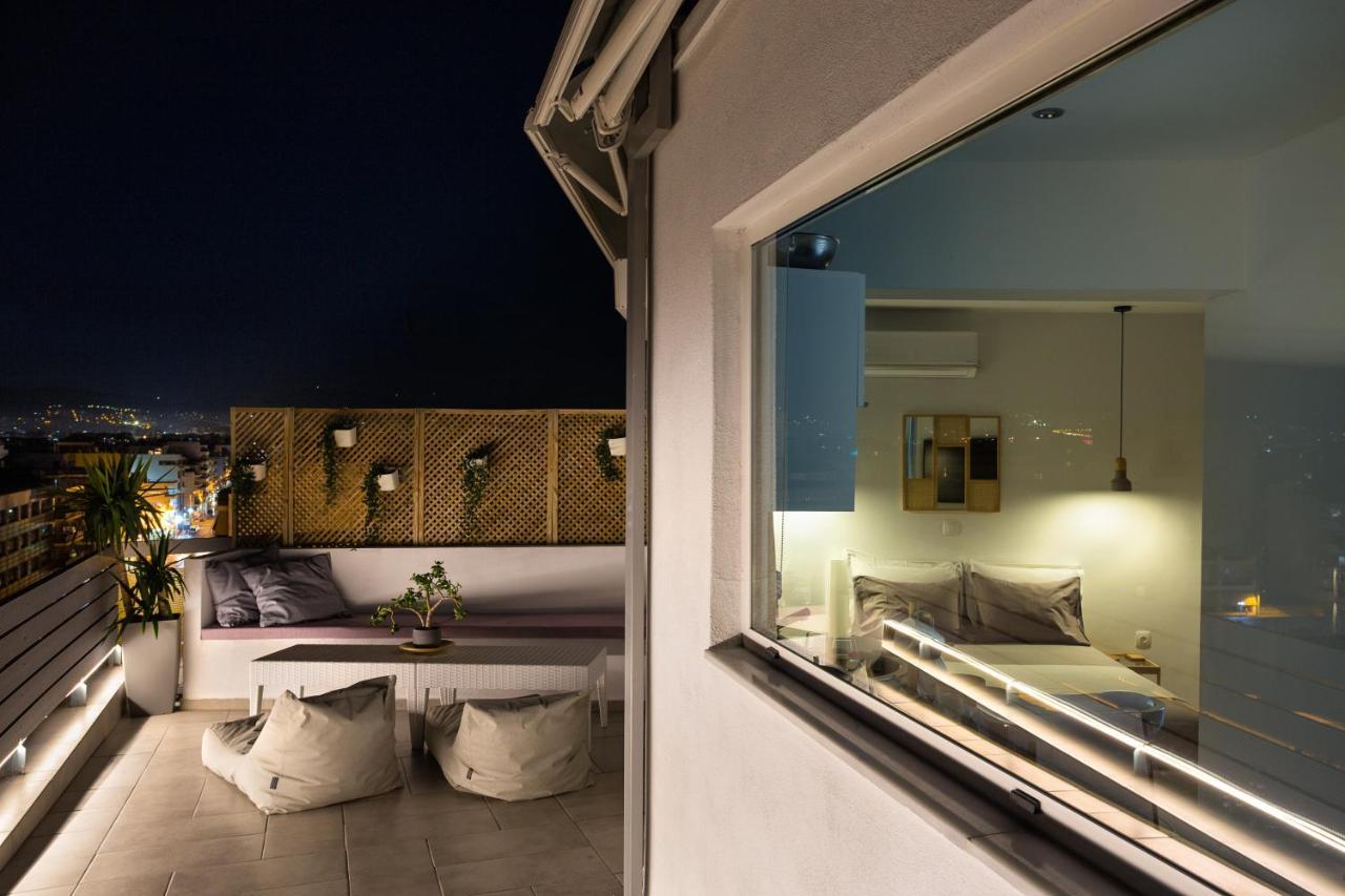 Private Jacuzzi & Acropolis View - The Loft Athén Kültér fotó